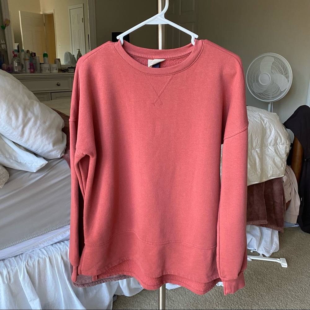 Pink oversized sweatshirt